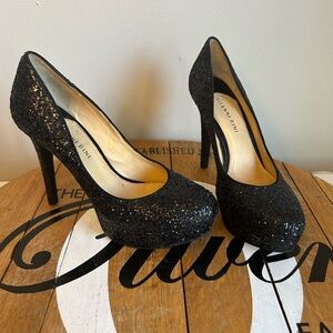 Gianni Bini Platform Heels Black Sparkles Size 8 Glitter Worn Once